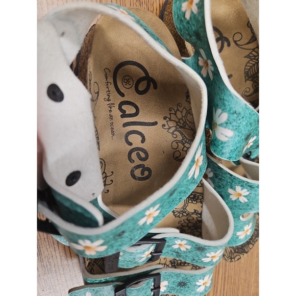 Calceo Women's Buckle Sandals Sz 5.5/6  Euro 36 Green Floral Comfort Shoes Ocean - Picture 7 of 7